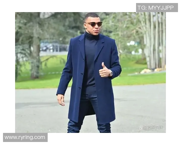 足球明星的时尚穿搭揭秘从场上到场下的潮流风格解析